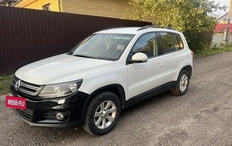 Volkswagen Tiguan I, 2015 год, 850 000 рублей, 2 фотография