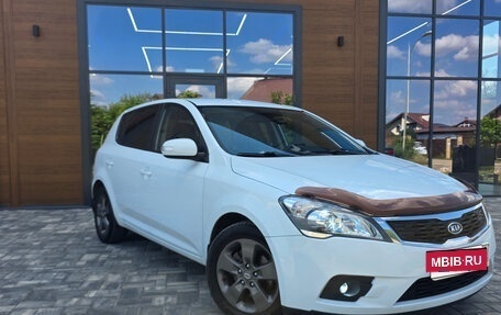 KIA cee'd I рестайлинг, 2010 год, 950 000 рублей, 2 фотография