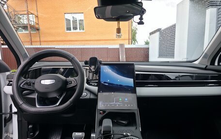 Geely Atlas, 2024 год, 3 100 000 рублей, 17 фотография