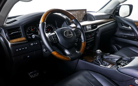 Lexus LX III, 2016 год, 8 000 000 рублей, 18 фотография