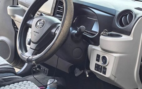 Daihatsu Mira e:S II, 2017 год, 740 000 рублей, 3 фотография