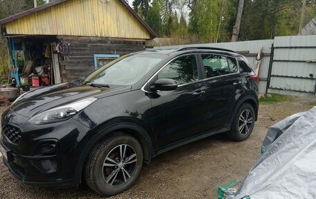 KIA Sportage IV рестайлинг, 2020 год, 2 100 000 рублей, 3 фотография