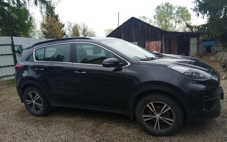 KIA Sportage IV рестайлинг, 2020 год, 2 100 000 рублей, 4 фотография