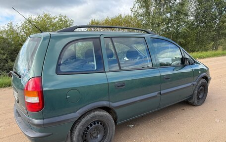Opel Zafira A рестайлинг, 2002 год, 450 000 рублей, 8 фотография