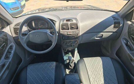 Hyundai Accent II, 2008 год, 650 000 рублей, 13 фотография