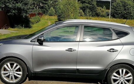 Hyundai ix35 I рестайлинг, 2011 год, 870 000 рублей, 2 фотография