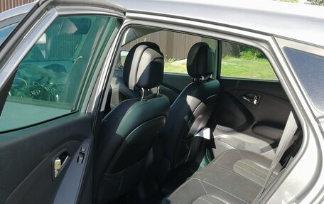 Hyundai ix35 I рестайлинг, 2011 год, 870 000 рублей, 9 фотография