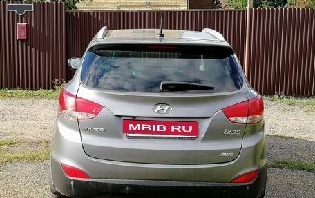 Hyundai ix35 I рестайлинг, 2011 год, 870 000 рублей, 4 фотография
