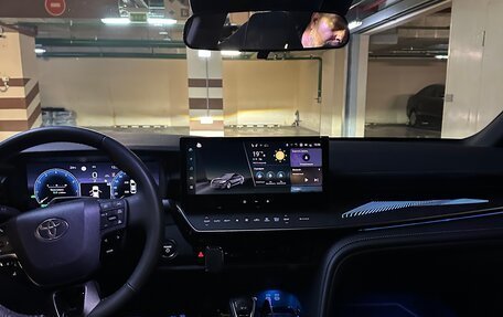 Toyota Camry, 2025 год, 4 400 000 рублей, 8 фотография