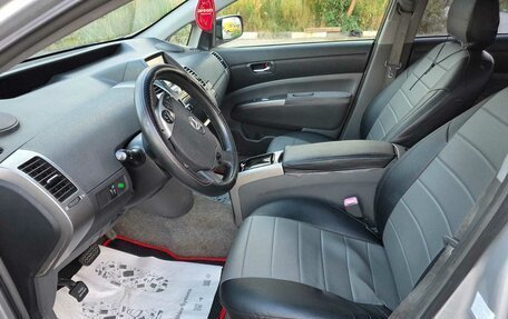Toyota Prius, 2006 год, 570 000 рублей, 4 фотография