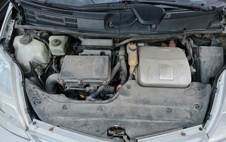Toyota Prius, 2006 год, 570 000 рублей, 13 фотография