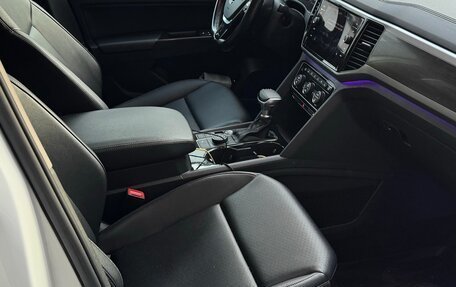 Volkswagen Teramont I, 2018 год, 3 030 000 рублей, 10 фотография