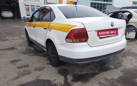 Volkswagen Polo VI (EU Market), 2018 год, 500 000 рублей, 3 фотография
