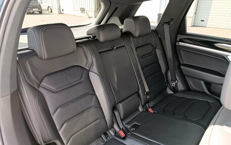 Volkswagen Touareg III, 2020 год, 5 300 000 рублей, 14 фотография