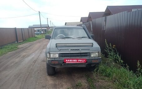 Nissan Terrano II рестайлинг, 1993 год, 490 000 рублей, 4 фотография