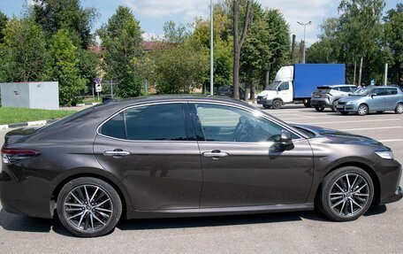 Toyota Camry, 2022 год, 5 600 000 рублей, 3 фотография