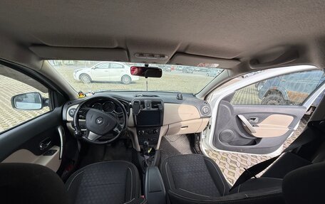 Renault Logan II, 2015 год, 500 000 рублей, 5 фотография
