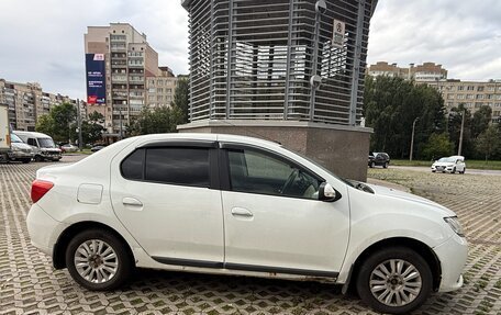 Renault Logan II, 2015 год, 500 000 рублей, 3 фотография