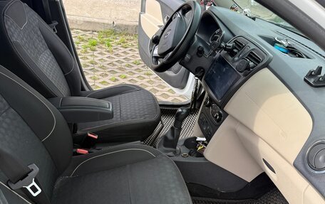 Renault Logan II, 2015 год, 500 000 рублей, 11 фотография