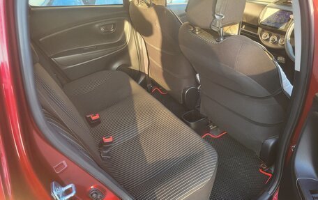 Toyota Vitz, 2014 год, 770 000 рублей, 15 фотография