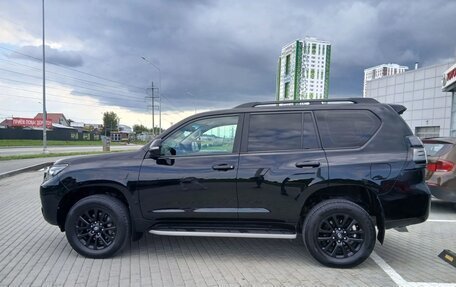 Toyota Land Cruiser Prado 150 рестайлинг 2, 2020 год, 6 900 000 рублей, 4 фотография