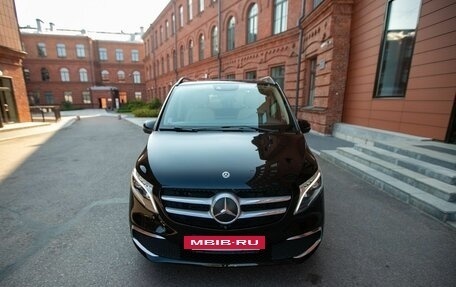 Mercedes-Benz V-Класс, 2020 год, 9 999 999 рублей, 23 фотография