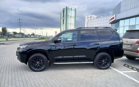 Toyota Land Cruiser Prado 150 рестайлинг 2, 2020 год, 6 900 000 рублей, 6 фотография