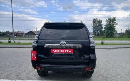 Toyota Land Cruiser Prado 150 рестайлинг 2, 2020 год, 6 900 000 рублей, 7 фотография