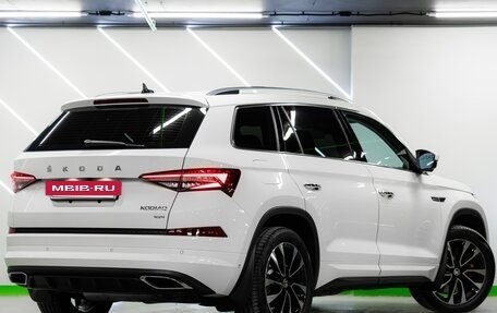 Skoda Kodiaq I, 2023 год, 4 350 000 рублей, 8 фотография