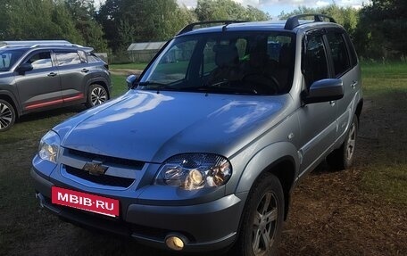 Chevrolet Niva I рестайлинг, 2016 год, 650 000 рублей, 5 фотография