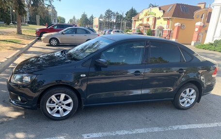 Volkswagen Polo VI (EU Market), 2011 год, 820 000 рублей, 2 фотография