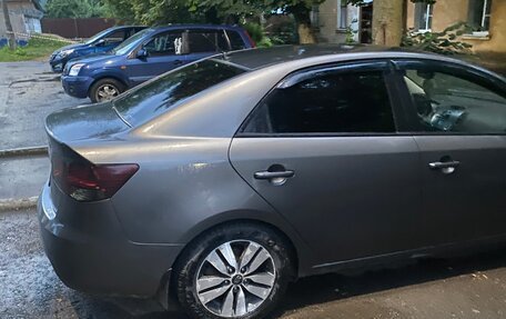 KIA Cerato III, 2012 год, 700 000 рублей, 3 фотография