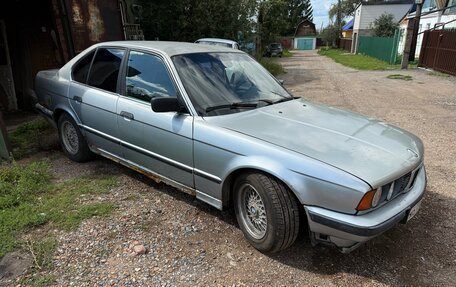 BMW 5 серия, 1993 год, 300 000 рублей, 3 фотография