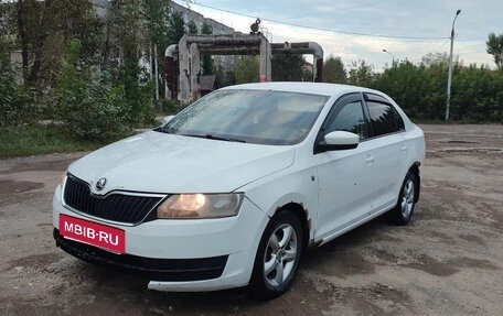 Skoda Rapid I, 2014 год, 930 000 рублей, 2 фотография