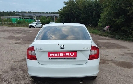 Skoda Rapid I, 2014 год, 930 000 рублей, 5 фотография