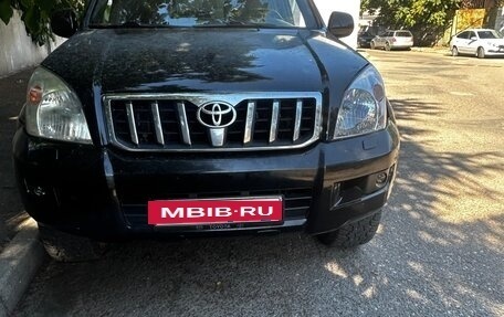 Toyota Land Cruiser Prado 120 рестайлинг, 2005 год, 1 900 000 рублей, 8 фотография