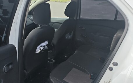 Renault Logan II, 2021 год, 1 000 000 рублей, 10 фотография