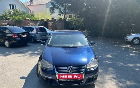 Volkswagen Jetta VI, 2007 год, 650 000 рублей, 6 фотография