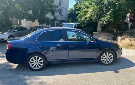 Volkswagen Jetta VI, 2007 год, 650 000 рублей, 5 фотография