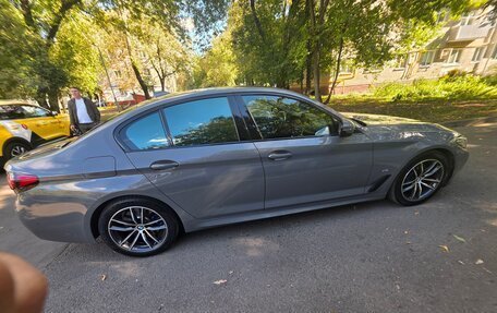 BMW 5 серия, 2021 год, 4 775 000 рублей, 3 фотография