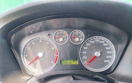 Ford Focus II рестайлинг, 2006 год, 450 000 рублей, 17 фотография
