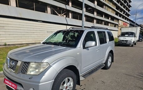 Nissan Pathfinder, 2006 год, 1 100 000 рублей, 2 фотография