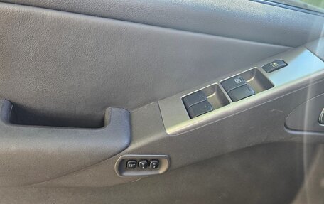 Nissan Pathfinder, 2006 год, 1 100 000 рублей, 27 фотография