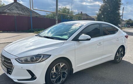 Hyundai Elantra VI рестайлинг, 2018 год, 1 750 000 рублей, 3 фотография
