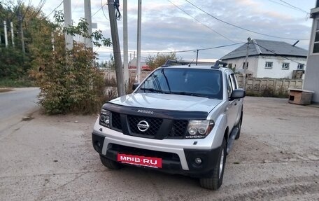 Nissan Navara (Frontier), 2007 год, 920 000 рублей, 5 фотография