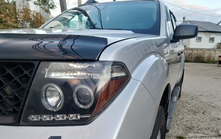 Nissan Navara (Frontier), 2007 год, 920 000 рублей, 9 фотография