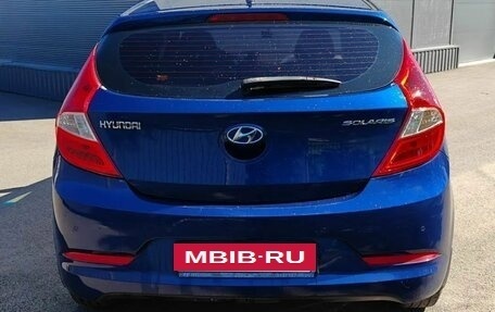 Hyundai Solaris II рестайлинг, 2015 год, 750 000 рублей, 2 фотография