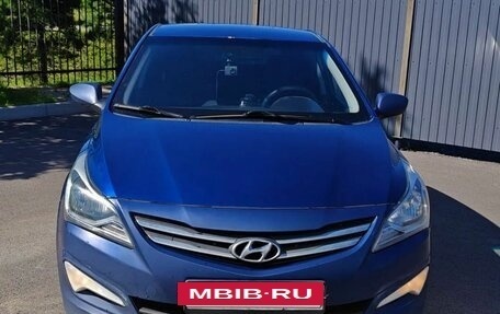 Hyundai Solaris II рестайлинг, 2015 год, 750 000 рублей, 7 фотография