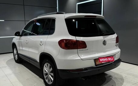 Volkswagen Tiguan I, 2012 год, 1 695 000 рублей, 3 фотография