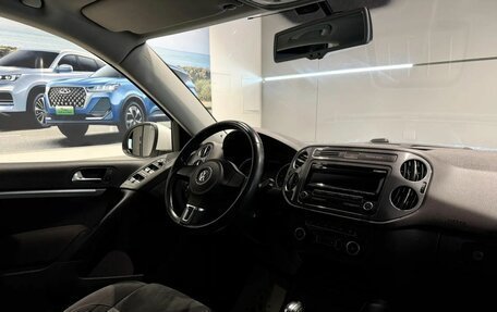 Volkswagen Tiguan I, 2012 год, 1 695 000 рублей, 15 фотография